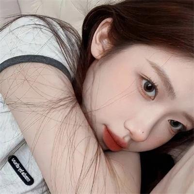 小孩好黑